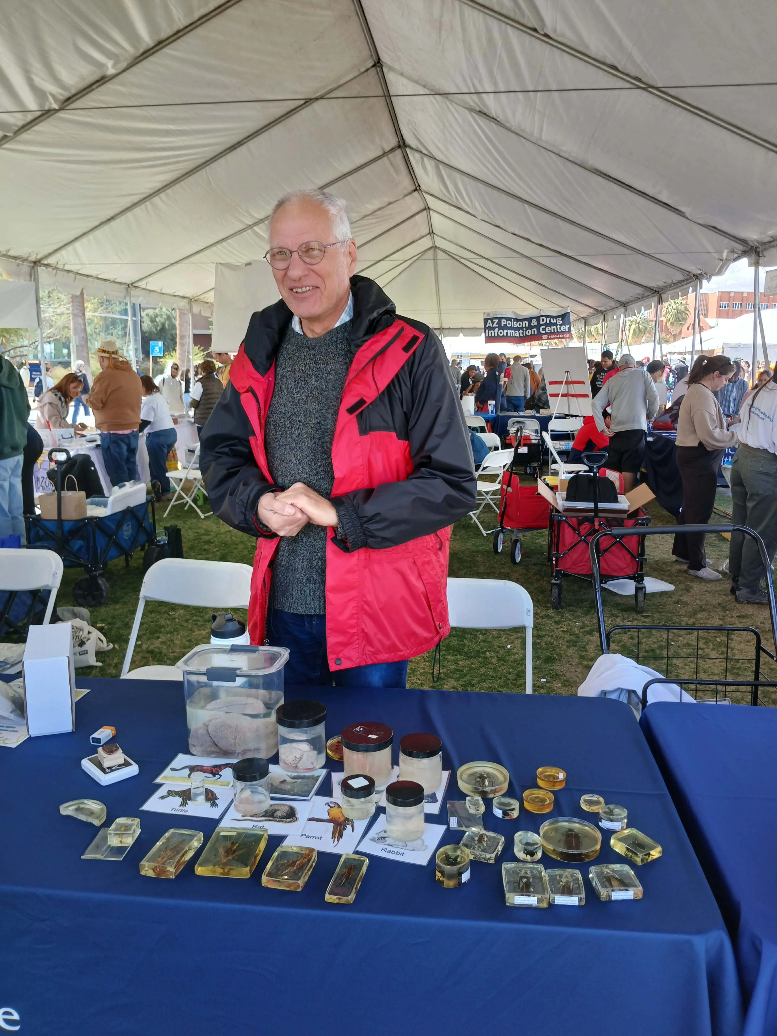 Dr. wulfila gronenberg at science city